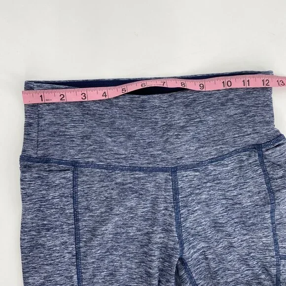 New Balance Capri Length Workout Athletic Leggings Size Small - Picture 6 of 9
